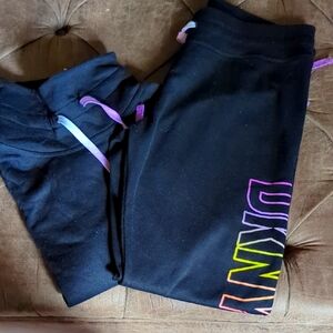 DKNY Woman Black Joggers with Colorful Logo With Crop Sweatshirt